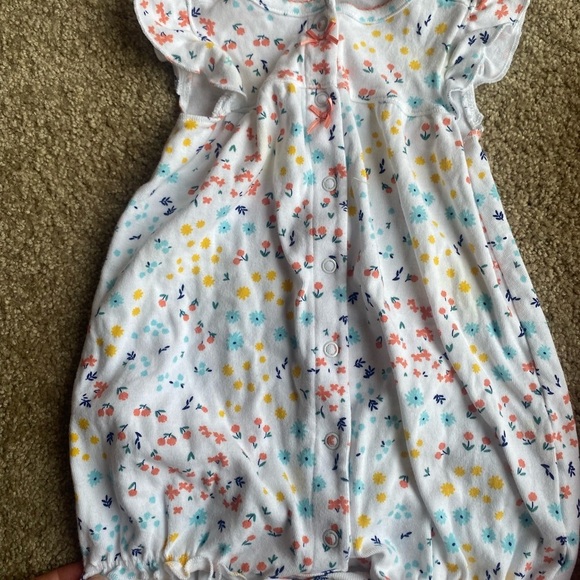 Set of Three Baby Girl Rompers Simple Joys by Carters Snail Floral and Dinosaurs - Picture 4 of 9